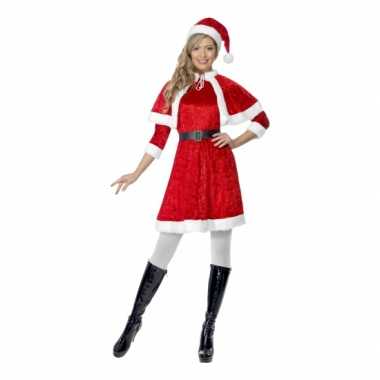 Kerstkleding voor dames met cape